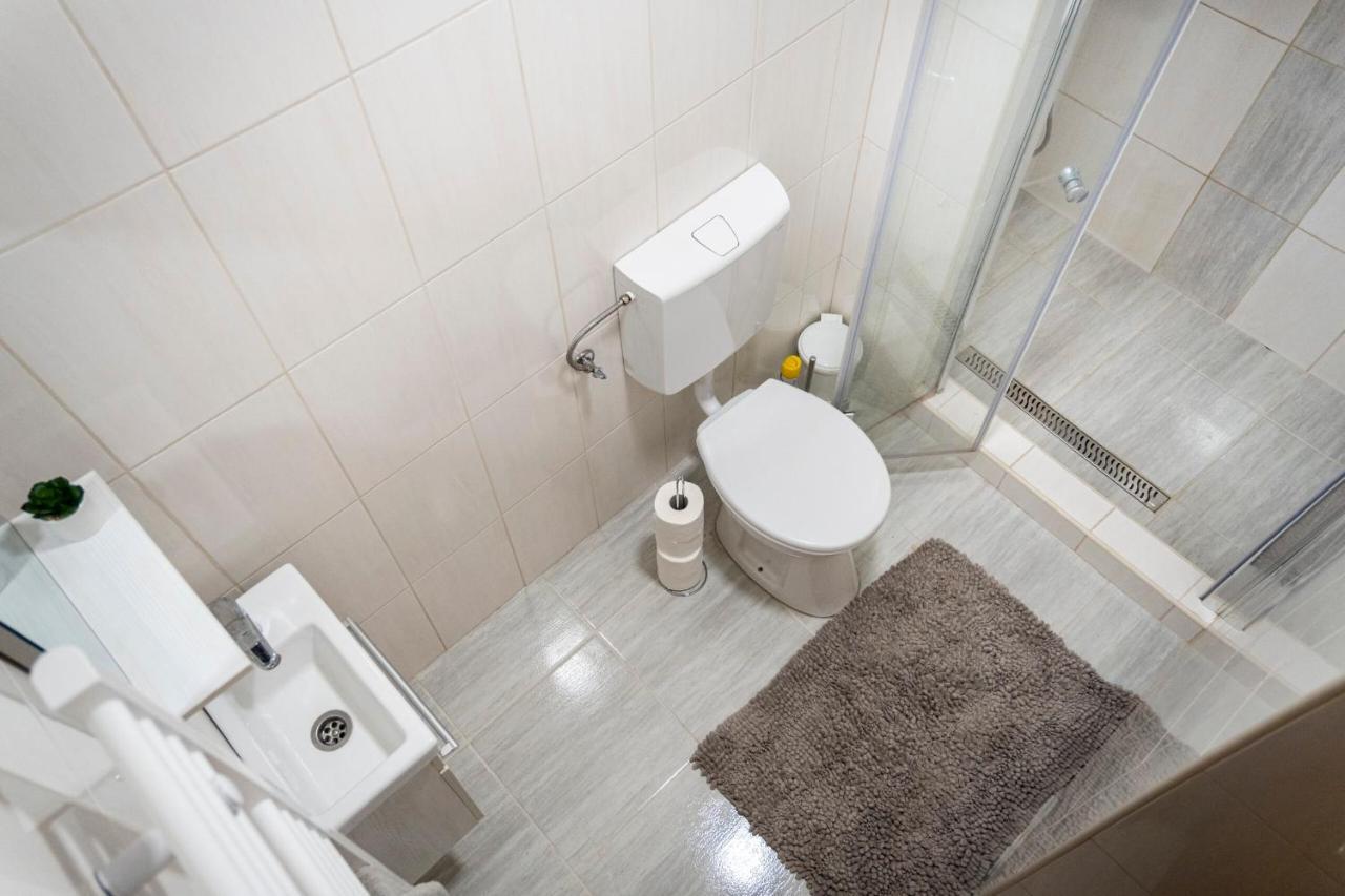 Kolibri Apartman - Mako Luaran gambar