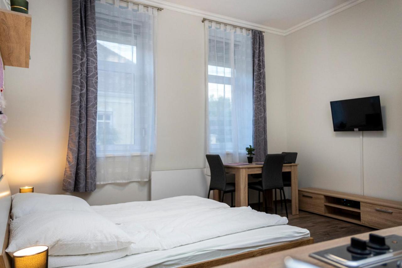 Kolibri Apartman - Mako Luaran gambar